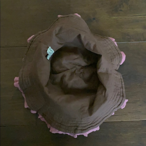 Hat - Picture 4 of 5